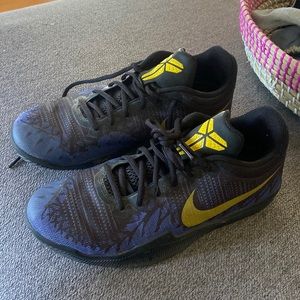 Kids Kobe basketball sneakers